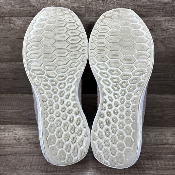 New Balance Fresh Foam Cruz v2 Pink Womens US Size 9 EUR 40.5 WCRUZKC2 Sneakers - Picture 8 of 9